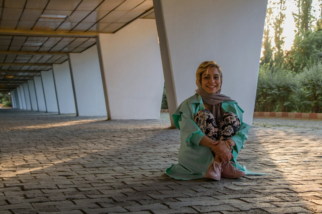 Portrait of a Turkish female mediation specialist